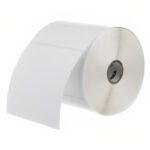 ROLLO DE ETIQUETA ZEBRA Z-ESSENTIALS 500D 4 PULG X 2 PULG NUCLEO 1 PULG 5 PULG OD CON PERFORACION 1298 ETIQUETAS/ROLLO 10043290